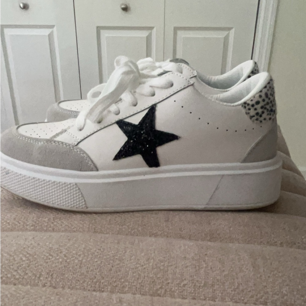 Vintage Havana Sneakers